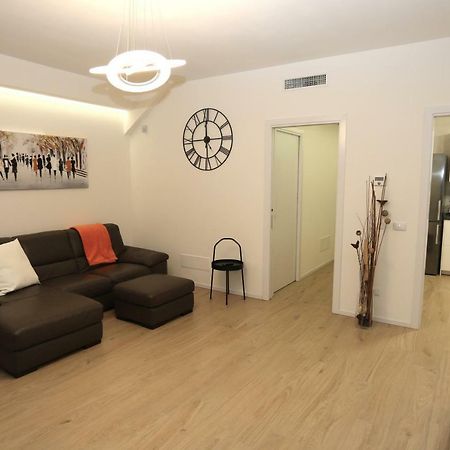 Db Apartments - Dabasso Mestre Buitenkant foto