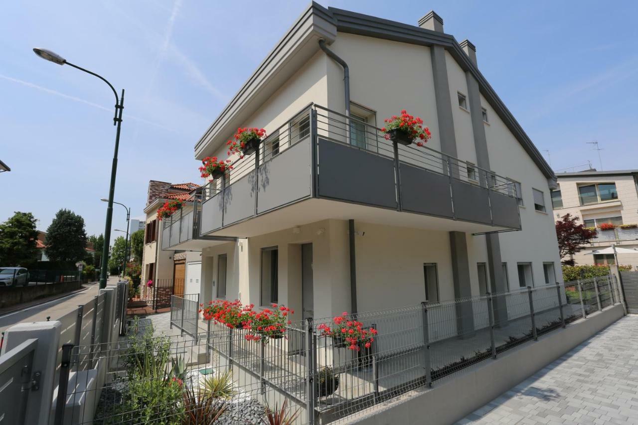 Db Apartments - Dabasso Mestre Buitenkant foto